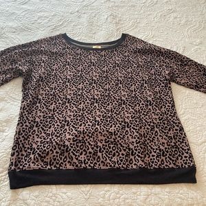 NWOT Kori America- Gray/Black Animal Print Pullover XL